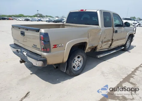 2004 Chevrolet Silverado 1500 Z71 z USA, uszkodzony, nr VIN 1GCEK19T24E185972